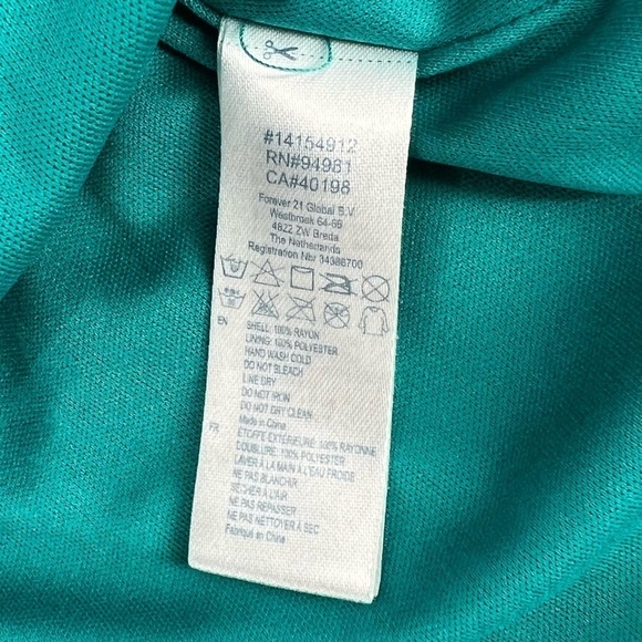 I LOVE H81 Aquamarine Red Heart Short Sleeve Ruffled Dress Size Medium Women’s - Picture 6 of 6